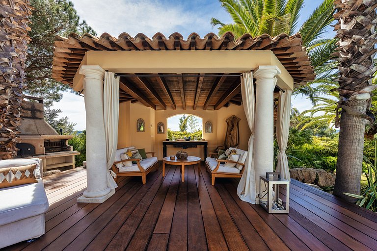 Azu051 - Elegant Provençal Estate with Sea View