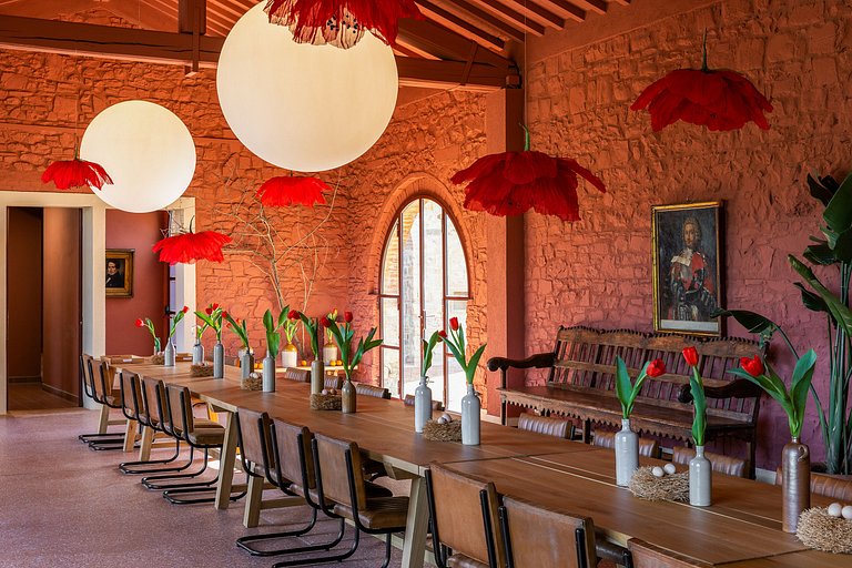 Tus019 - Timeless Elegance in the Heart of Chianti