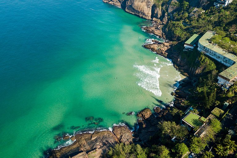 Rio591 - Villa in Joá with 5 suites and views of Barra
