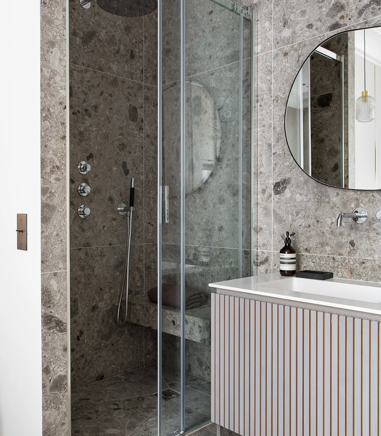 Par201 - Luxury 3 bedroom apartment with gym