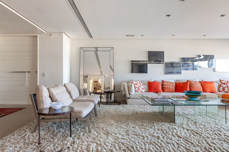 Rio432 – Sophisticated Oceanfront in Ipanema