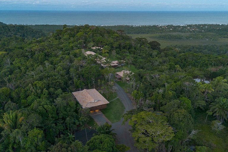 Bah179 - Villa intégrée à la forêt et vue mer