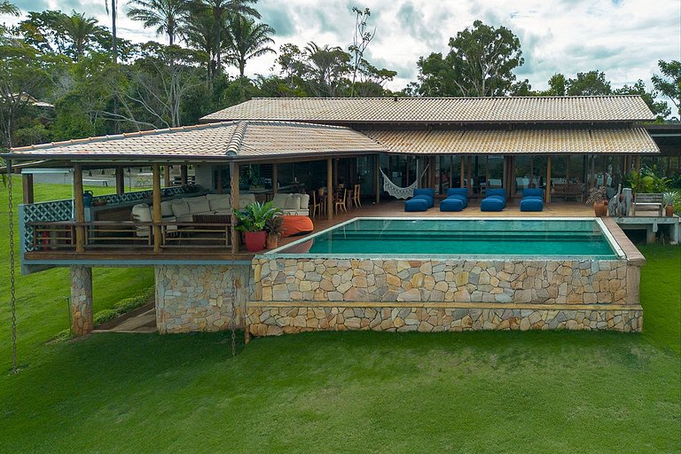 Bah179 - Villa intégrée à la forêt et vue mer