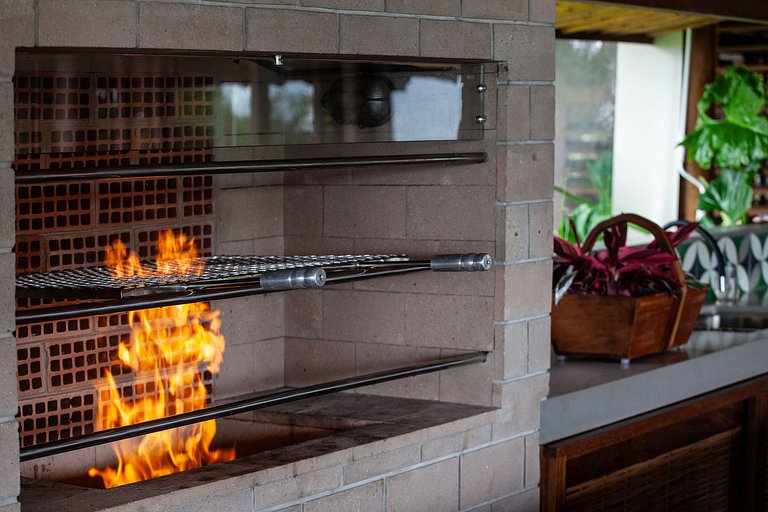 Bah179 - Villa intégrée à la forêt et vue mer