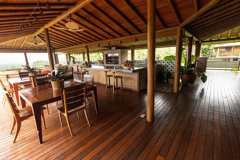 Bah179 - Villa integrada al bosque y vista al mar.