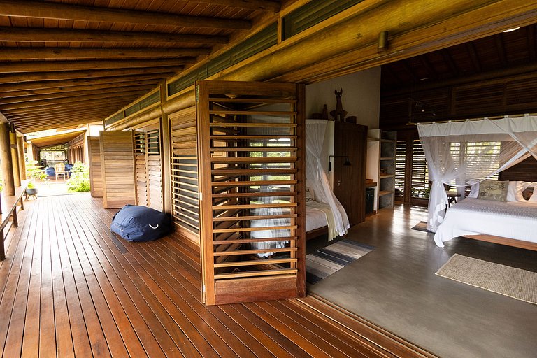 Bah179 - Villa integrada al bosque y vista al mar.