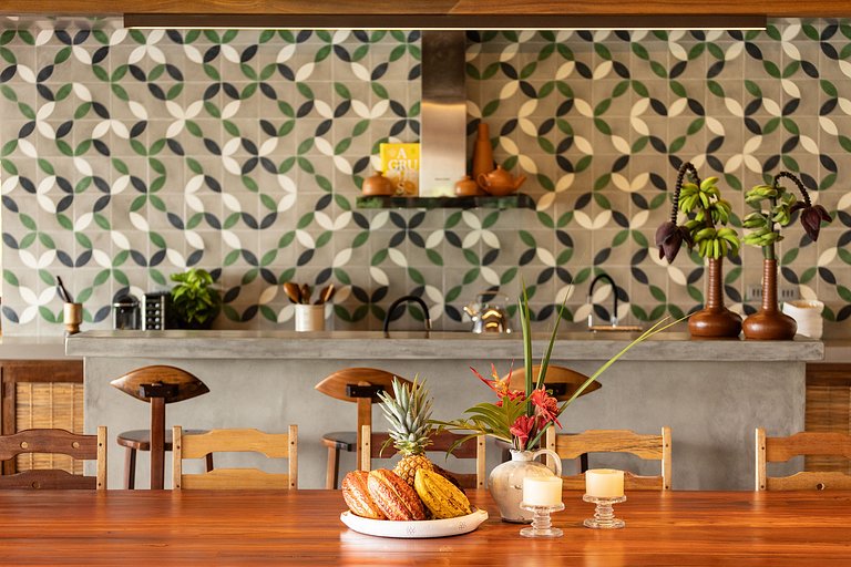 Bah179 - Villa integrada al bosque y vista al mar.