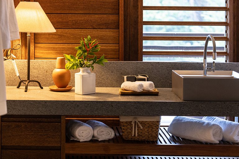 Bah179 - Villa integrada a floresta e vista mar