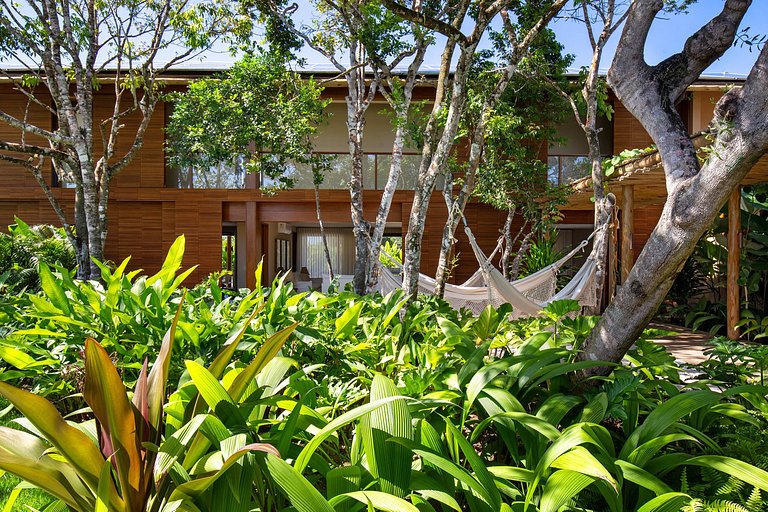 Bah138 - Comfort integrated with nature and charm