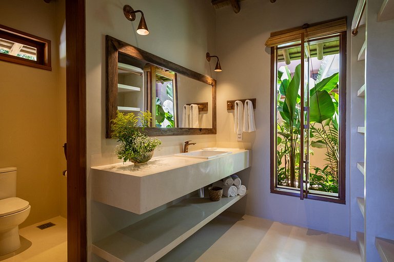 Bah138 - Comfort integrated with nature and charm