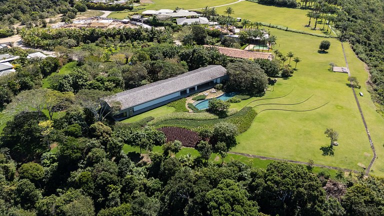 Bah005 – Luxury Design Villa in Trancoso