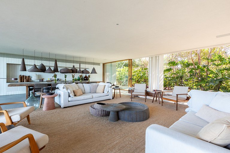 Bah005 – Luxury Design Villa in Trancoso