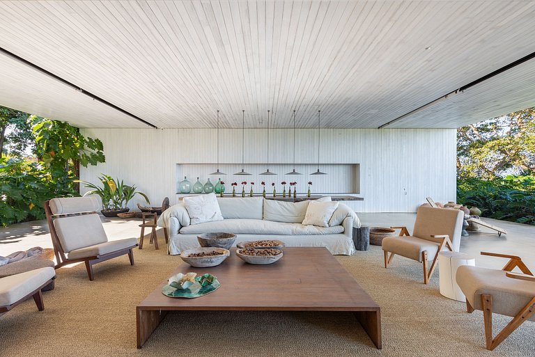 Bah005 – Luxury Design Villa in Trancoso