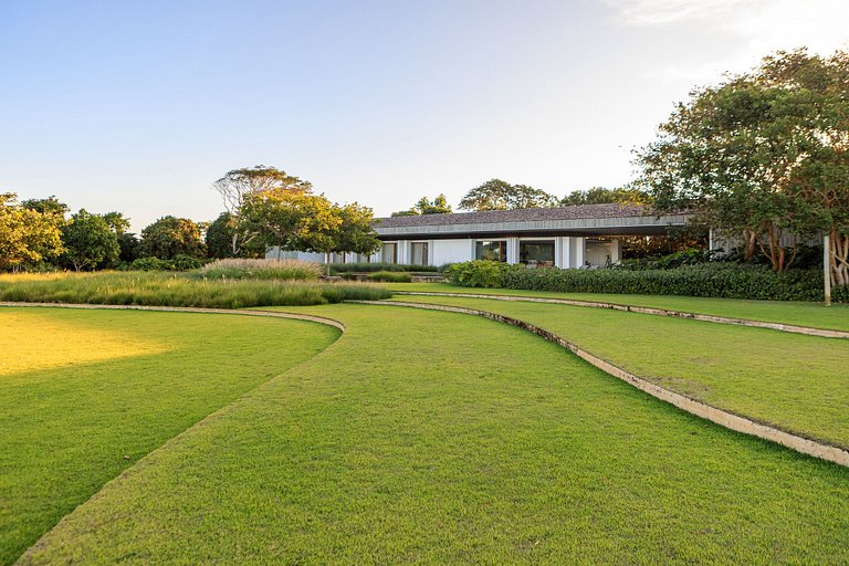 Bah005 – Luxury Design Villa in Trancoso