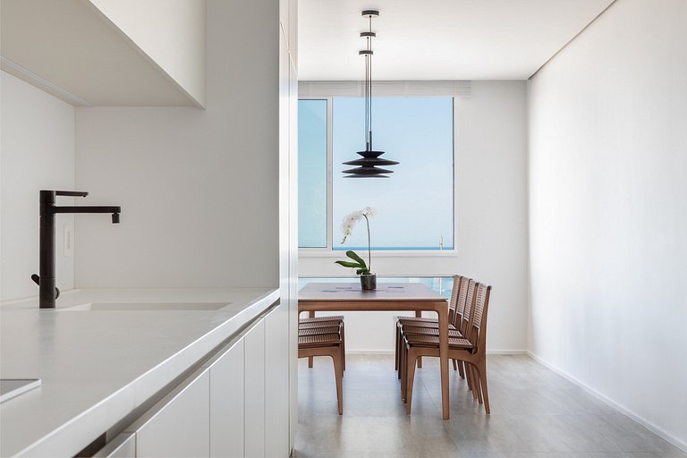 Rio269 – Oceanfront Apartment in Ipanema