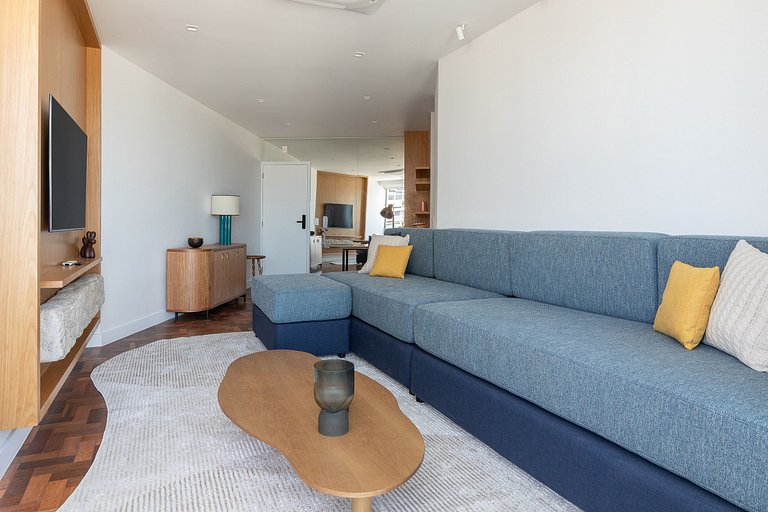Rio008 - Penthouse for rent in Leblon