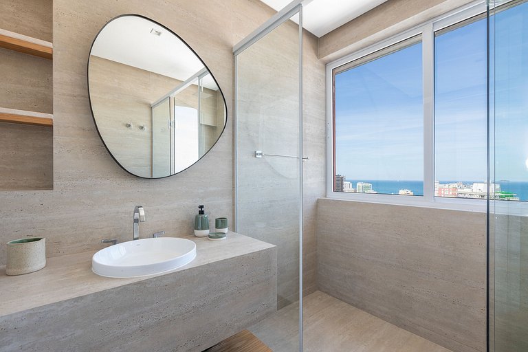Rio008 - Penthouse for rent in Leblon