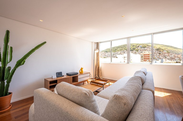 Rio210 - 3 bedroom penthouse for rent mid-term
