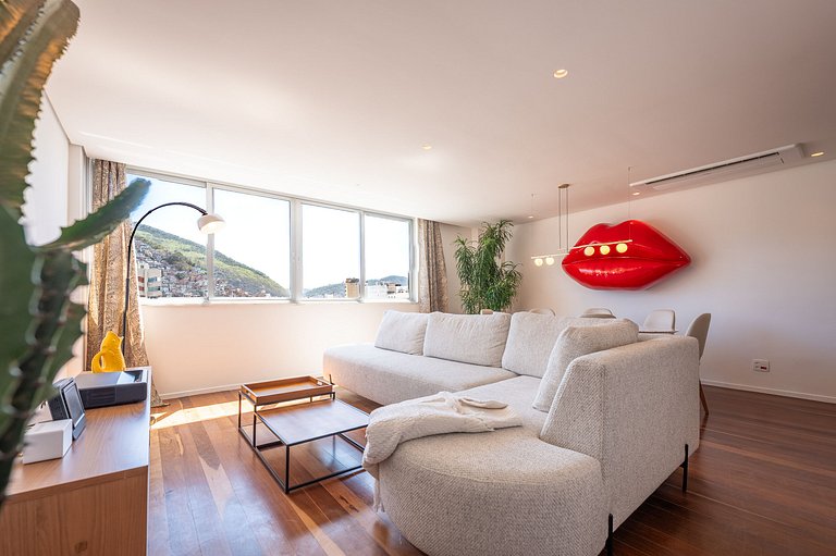 Rio210 – Penthouse dúplex de 3 dormitorios en alquiler a med