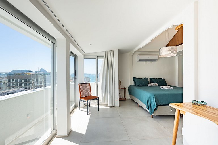 Rio210 - 3 bedroom penthouse for rent mid-term