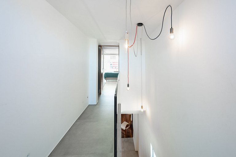 Rio210 – Penthouse dúplex de 3 dormitorios en alquiler a med