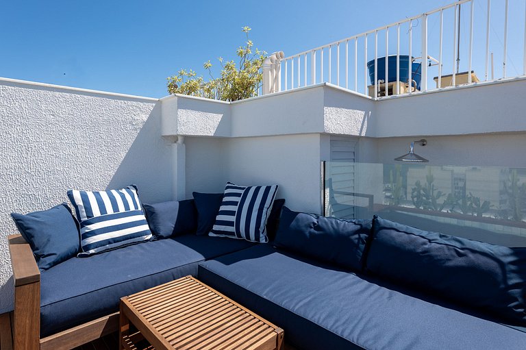 Rio210 - 3 bedroom penthouse for rent mid-term
