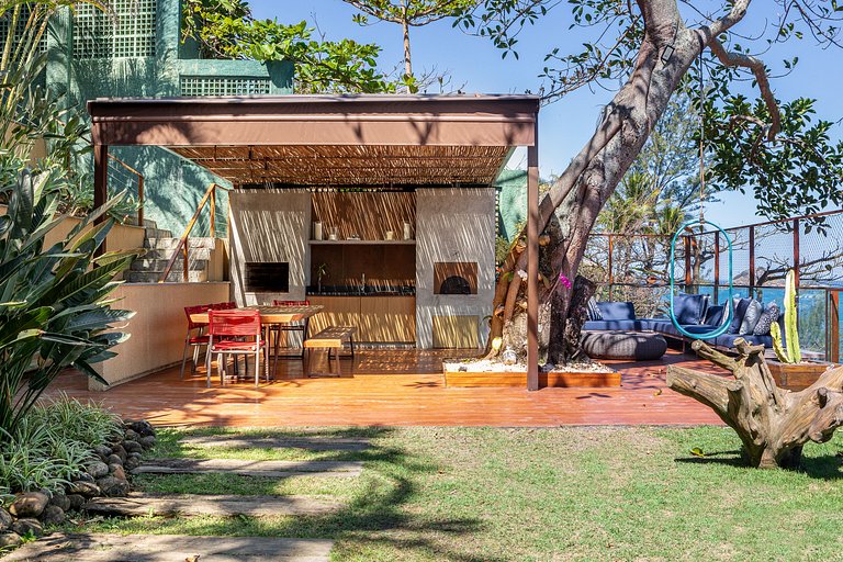 Rio025 - Stunning Beachfront Villa in Joatinga