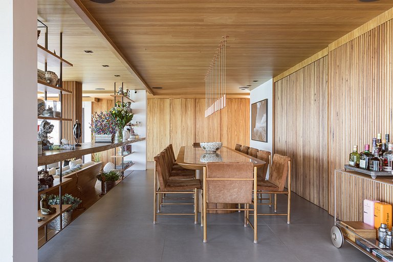 Rio025 - Stunning Beachfront Villa in Joatinga