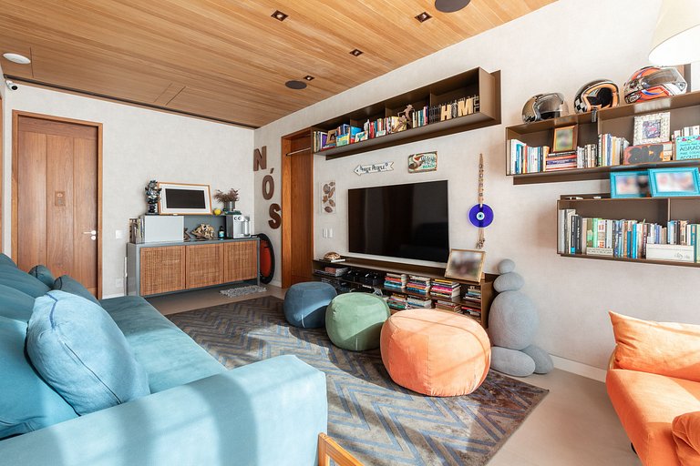 Rio025 - Stunning Beachfront Villa in Joatinga