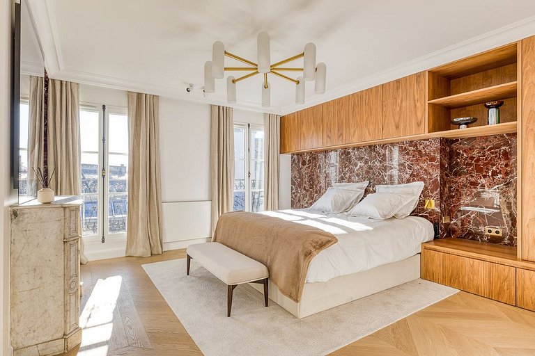 Par292 - Luxury 5 bedroom duplex with views