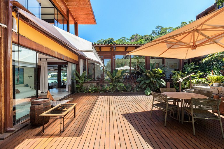 Ang064 - Maison de luxe en bord de mer à Angra dos Reis