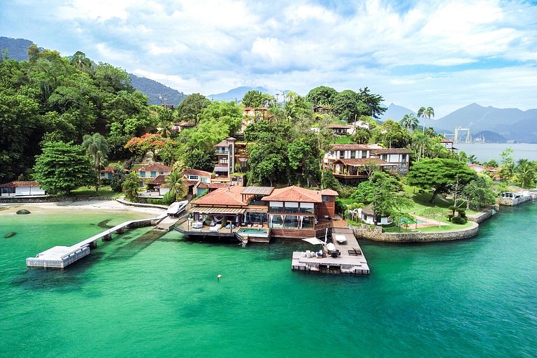 Ang064 - Luxury oceanfront villa in Angra os Reis