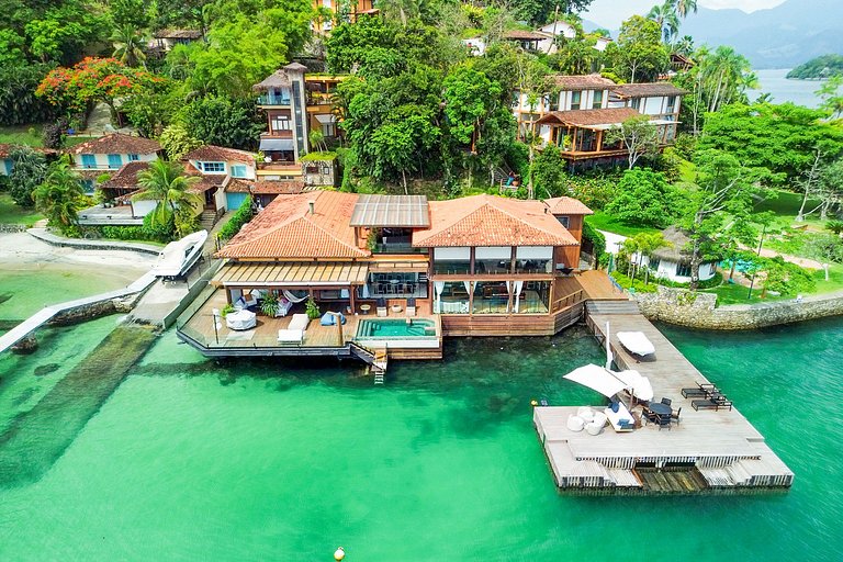 Ang064 - Luxury oceanfront villa in Angra os Reis