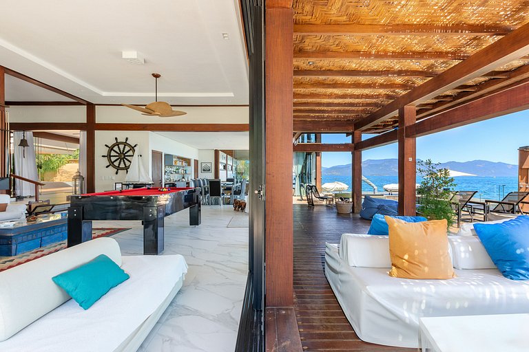 Ang064 - Maison de luxe en bord de mer à Angra dos Reis