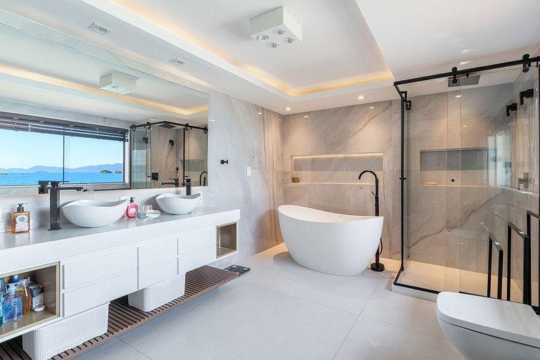 Ang064 - Casa de lujo frente mar en Angra dos Reis