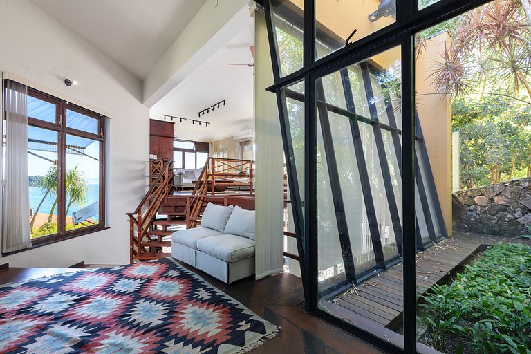 Ang064 - Maison de luxe en bord de mer à Angra dos Reis