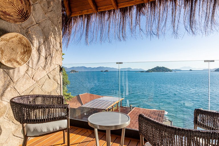 Ang064 - Maison de luxe en bord de mer à Angra dos Reis