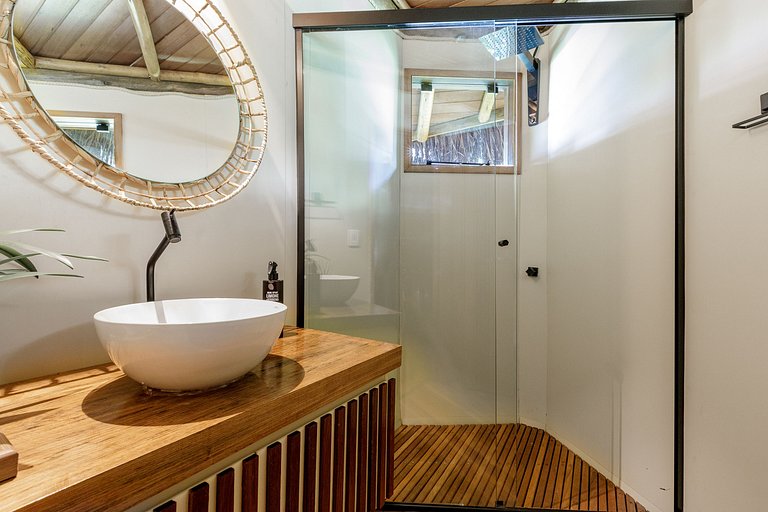 Ang064 - Beachfront villa retreat for an unforgettable stay