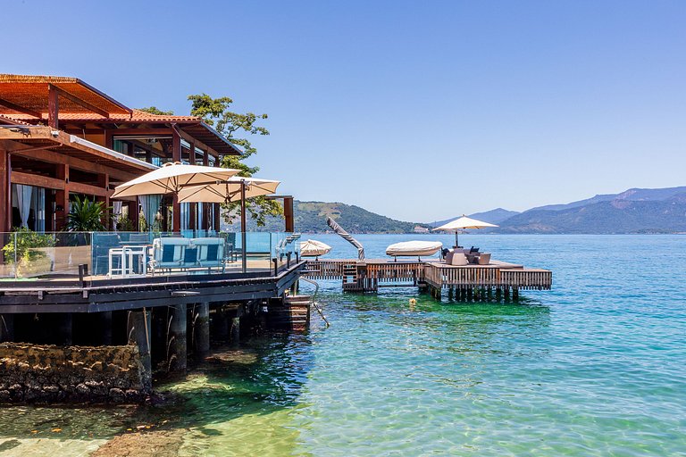 Ang064 - Maison de luxe en bord de mer à Angra dos Reis