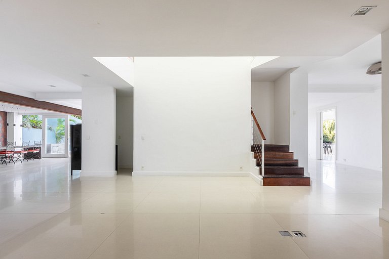 Rio096 - Linda Mansão de 6 quartos em Santa Teresa