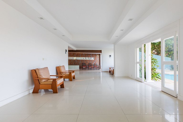 Rio096 - Beautiful 6 bedroom villa in Santa Teresa