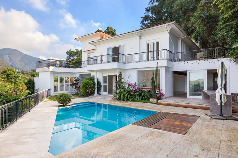 Rio096 - Linda Mansion con 6 dormitorios en Santa Teresa