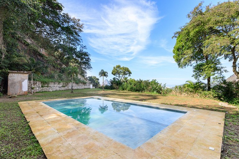 Rio096 - Linda Mansão de 6 quartos em Santa Teresa