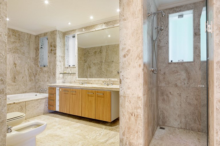 Rio096 - Linda Mansion con 6 dormitorios en Santa Teresa