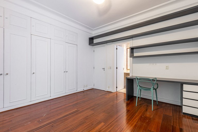 Rio096 - Linda Mansão de 6 quartos em Santa Teresa