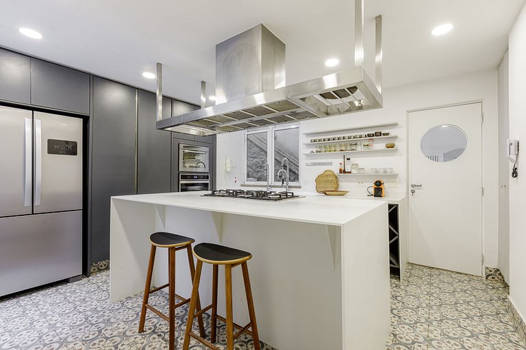 Rio096 - Linda Mansão de 6 quartos em Santa Teresa