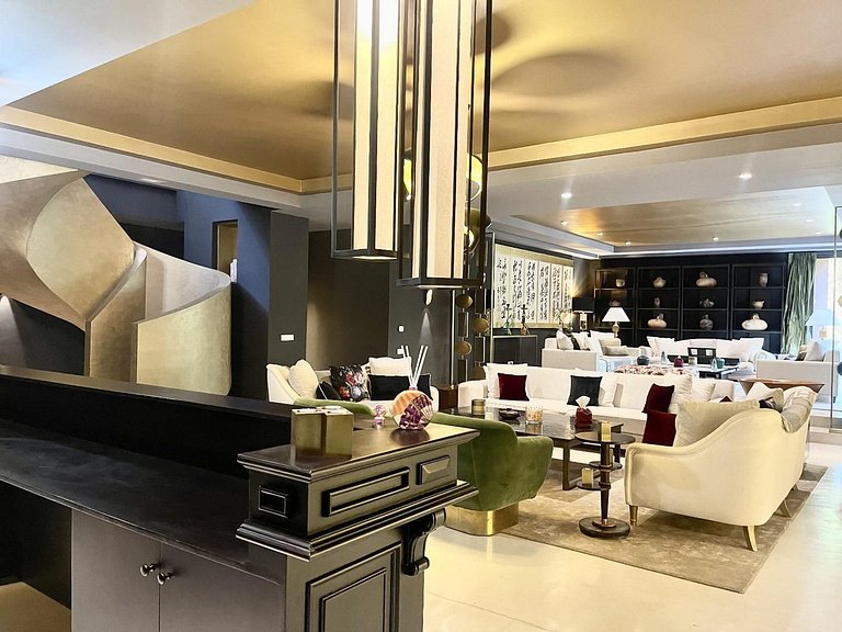 Mrk001 - Iconic luxury villa of Marrakech
