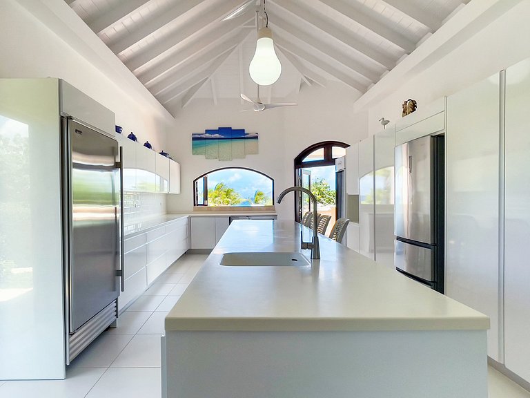 Aia004 – Elegant seafront villa in Little Harbour in Anguill