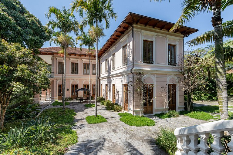 Rio013 - Vende-se imóvel histórico no Jardim Botânico