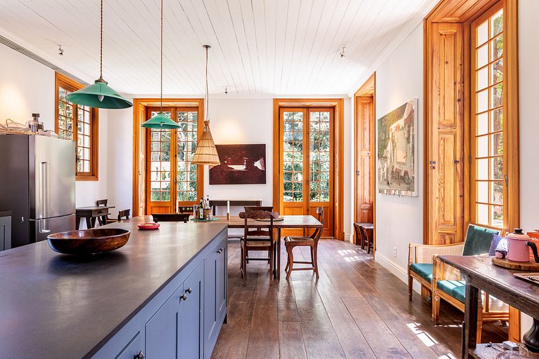 Rio013 - Mansão de luxo no Jardim Botânico